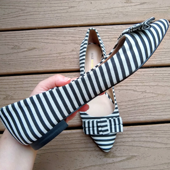 Sole Society Shoes - Sole Society Striped Kameko Flat Shoe with Bow